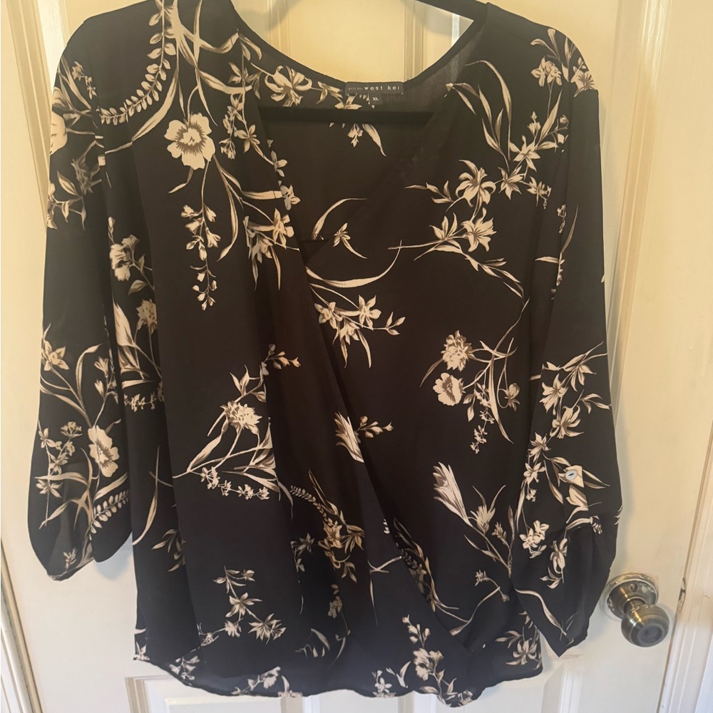 West Kei Black Floral V-Neck Blouse Stitch Fix
